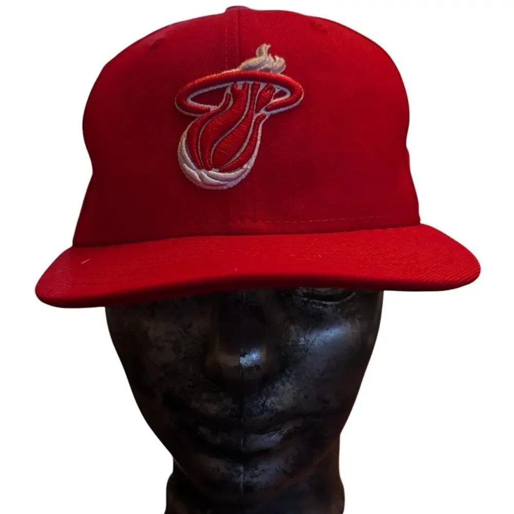New Era Miami Heat Hat Youth Adjustable Red Snapback Streetwear Basketball